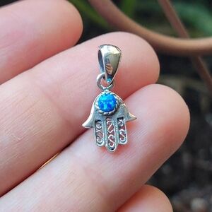 New Handmade 925 Sterling Silver Ornate Hamsa Blue Triplet Opal Charm